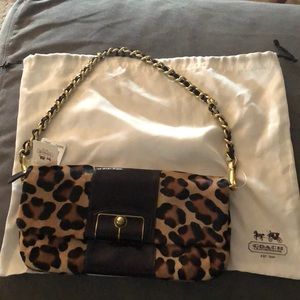 COACH 15985| Kristin Leopard Haircalf Clutch